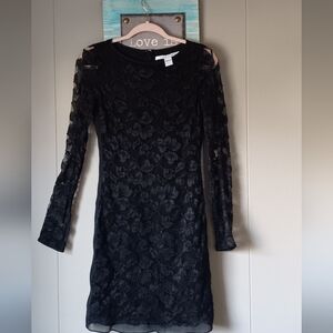 DIANE von FURSTENBERG Zarita Floral Lace  Sheath Cocktail Dress Black Size 4⚘️